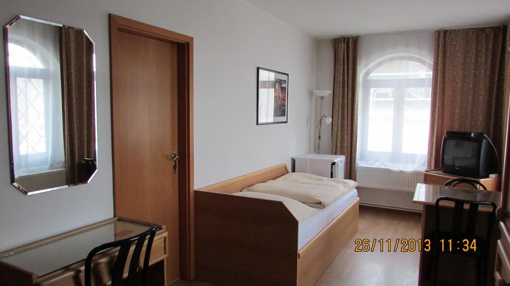 Villa Jinonice Praga Habitación foto
